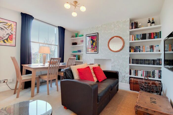 1 Bedroom Flat To Rent In Kingston Road, Wimbledon, SW19