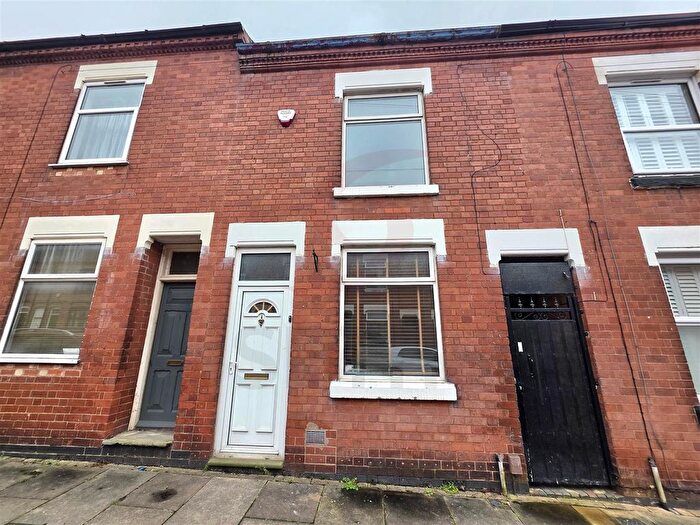 2 Bedroom Terraced House To Rent In Leopold Road, Off Clarendon Park Road, Leicester, LE2