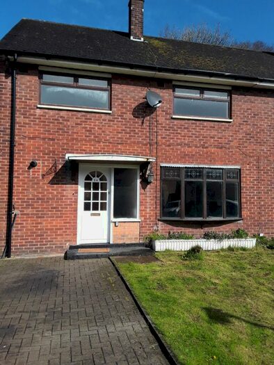 3 Bedroom Semi-Detached House To Rent In The Close, Banks, PR9