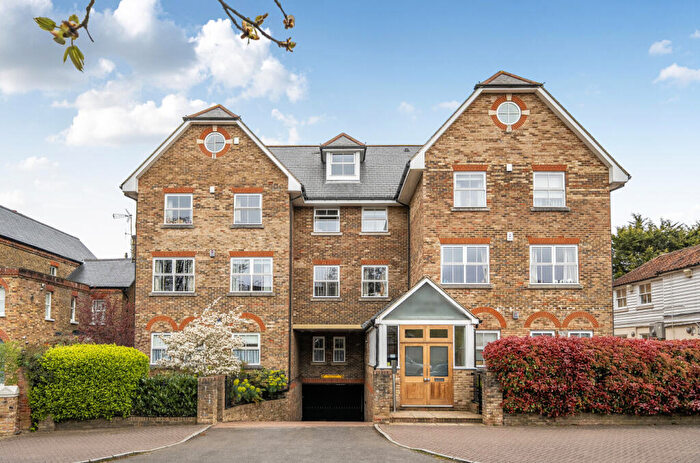 5 Bedroom Penthouse For Sale In Sovereign House, Royal Parade, Chislehurst, Kent, BR7