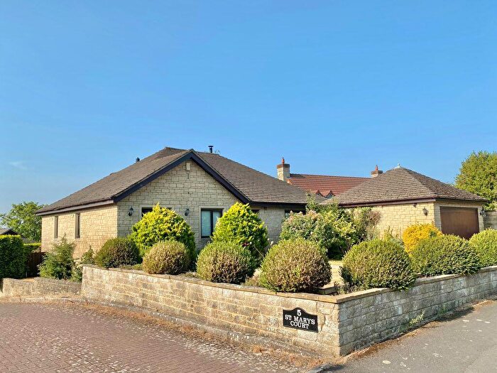 3 Bedroom Bungalow For Sale In St Marys Court, Warminster, BA12