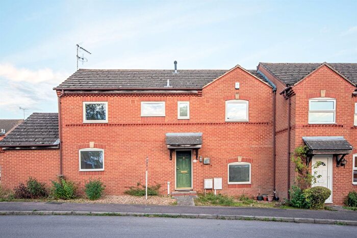 2 Bedroom Property For Sale In Blenheim Way, Kettering, NN15