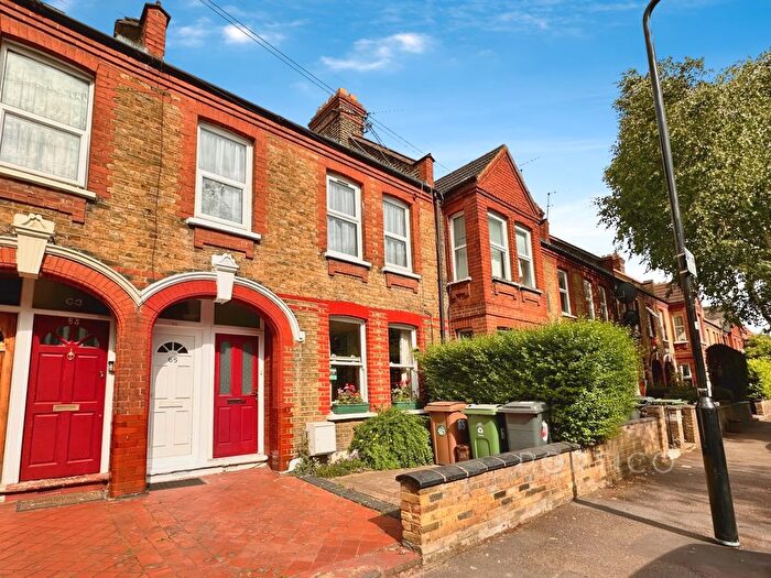 1 Bedroom Flat To Rent In Morieux Road, Leyton, E10