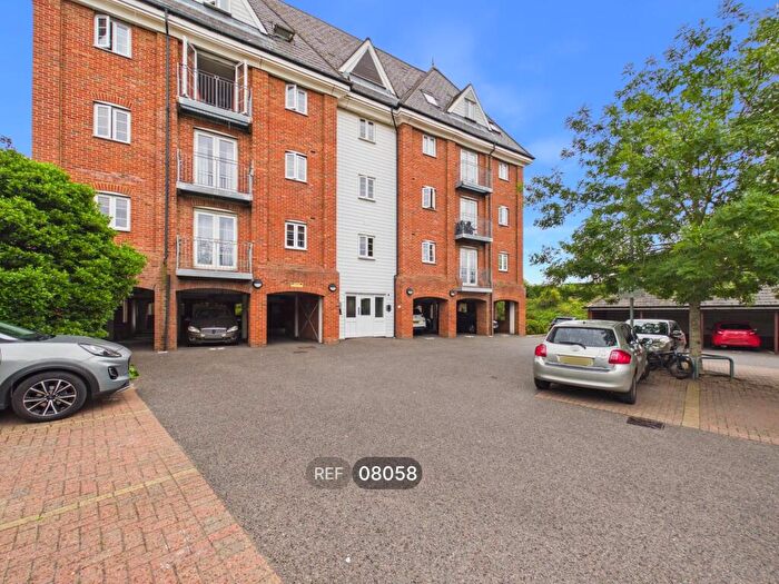 2 Bedroom Flat To Rent In Hardie's Point, Colchester, CO2
