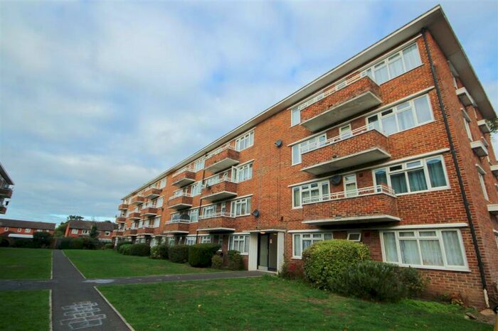 1 Bedroom Apartment To Rent In Withewood Mansions, Shirley Road, Southampton, SO15