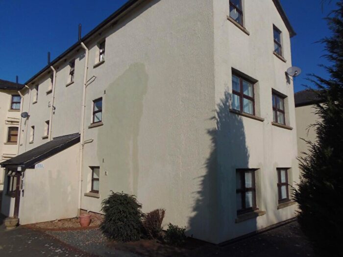 1 Bedroom Flat For Sale In Bromyard, Herefordshire, HR7