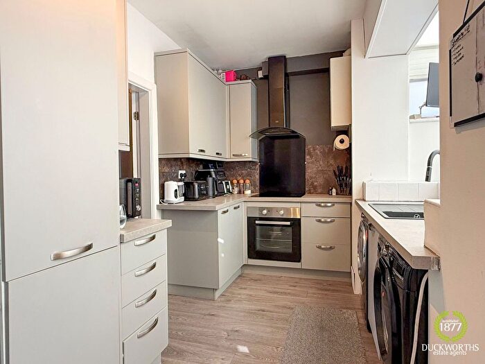 2 Bedroom Semi-detached House For Sale In Lyndhurst Avenue, Blackburn, BB1