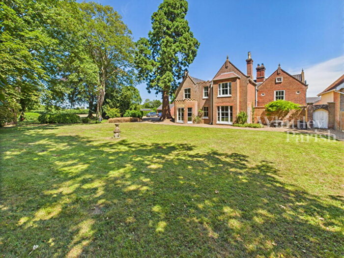 7 Bedroom Detached House For Sale In Wacton Road, Forncett St Peter, NR16