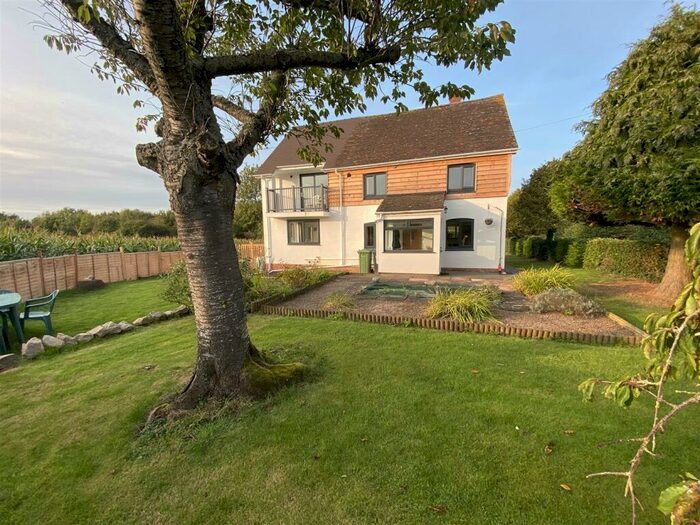 4 Bedroom Detached House For Sale In Munsley, Ledbury, HR8