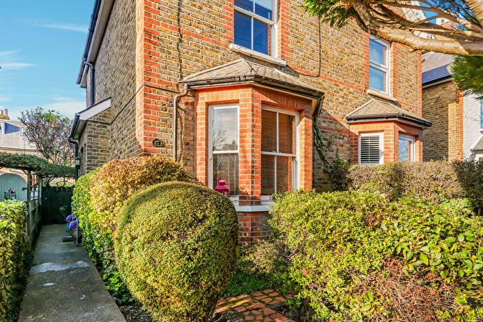 4 Bedroom Semi-Detached House For Sale In Egmont Road, Surbiton, KT6