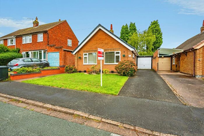 3 Bedroom Bungalow For Sale In Stephenson Close, Glascote, Tamworth, Staffordshire, B77