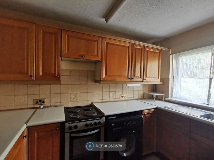 3 Bedroom Terraced House To Rent In May Tree Close, Winchester, SO22