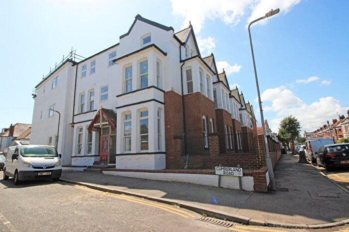 2 Bedroom Flat To Rent In Cumberland Road, Margate, Kent, CT9
