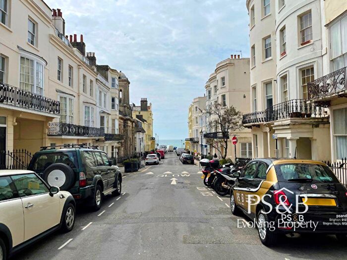 2 Bedroom Flat To Rent In Waterloo Street, Hove, BN3