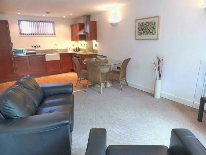 2 Bedroom Apartment To Rent In Advent Block, Isaac Way, Ancoats, M4