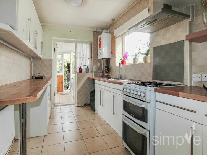 3 Bedroom Property To Rent In Laburnum Road, Hayes, Middlesex, UB3