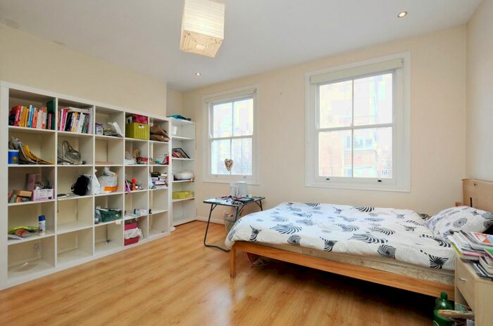 Studio To Rent In Old Street, London, EC1V