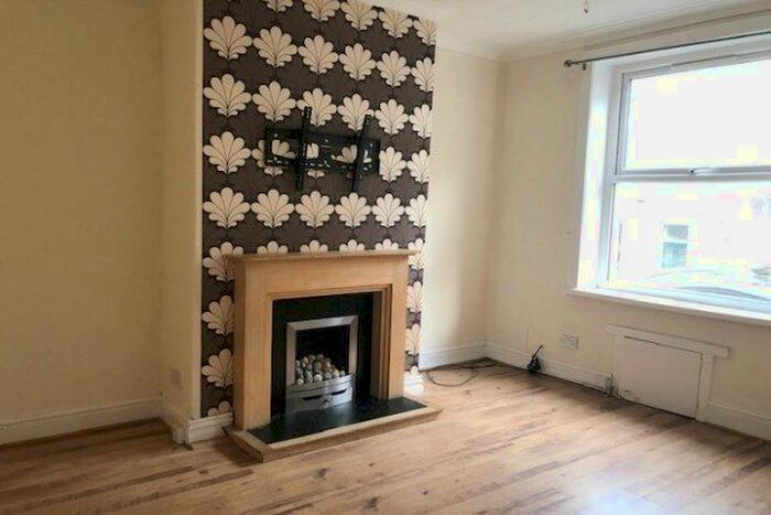 3 Bedroom Terraced House To Rent In Mason Street, Colne BB8
