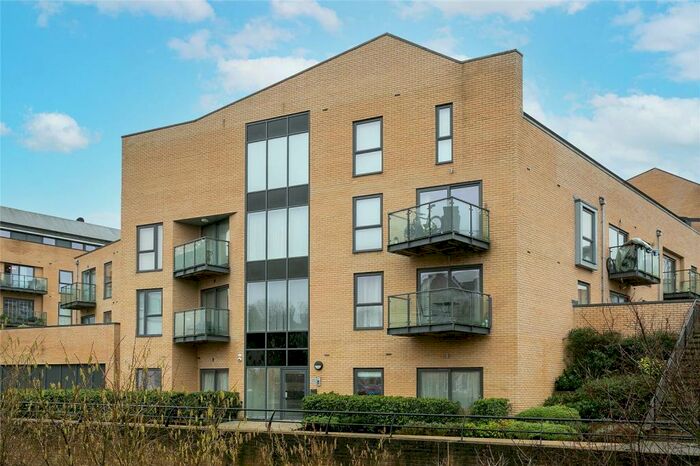 2 Bedroom Apartment To Rent In The Embankment, Nash Mills Wharf, Hemel Hempstead, HP3