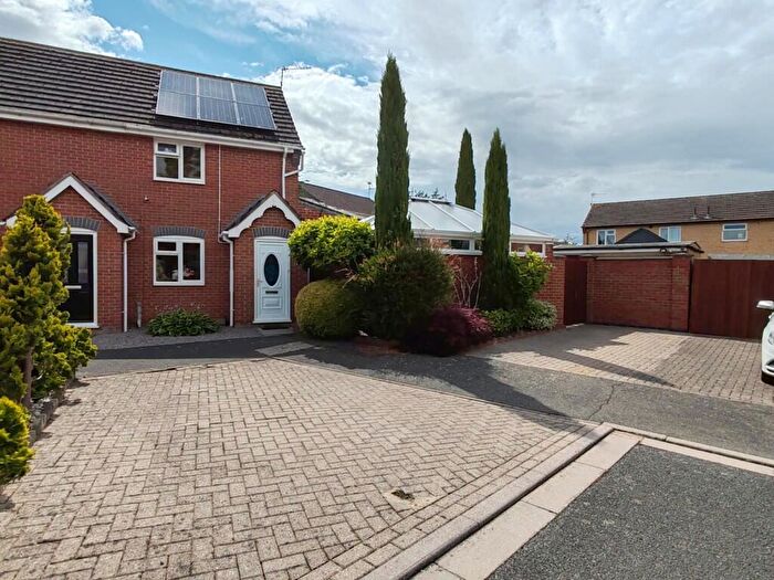 3 Bedroom End Of Terrace House For Sale In Paulette Court, Spalding, PE11