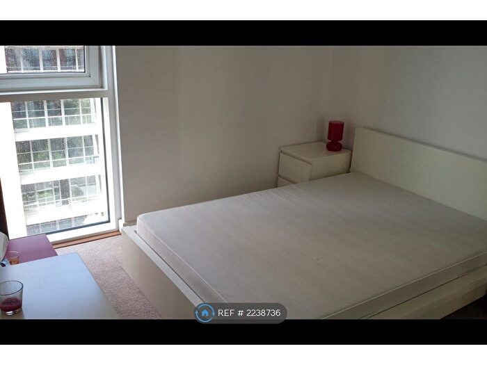 1 Bedroom Flat To Rent In Adriatic Apartments, London, E16
