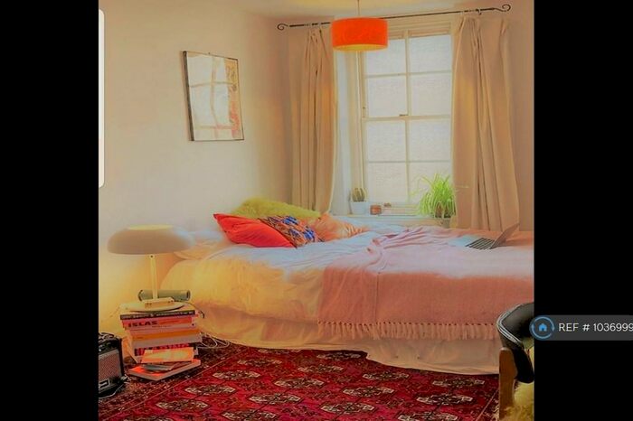 2 Bedroom Flat To Rent In Abingdon House, London, E2