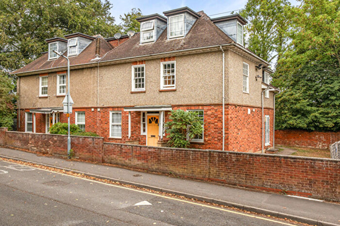 1 Bedroom Property For Sale In Ludlow Road, Maidenhead, Berkshire, SL6