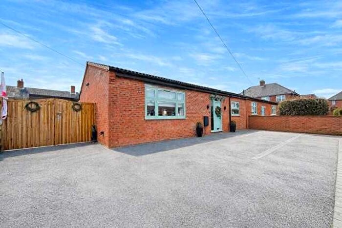 2 Bedroom Bungalow For Sale In Forest Road, Blidworth, NG21