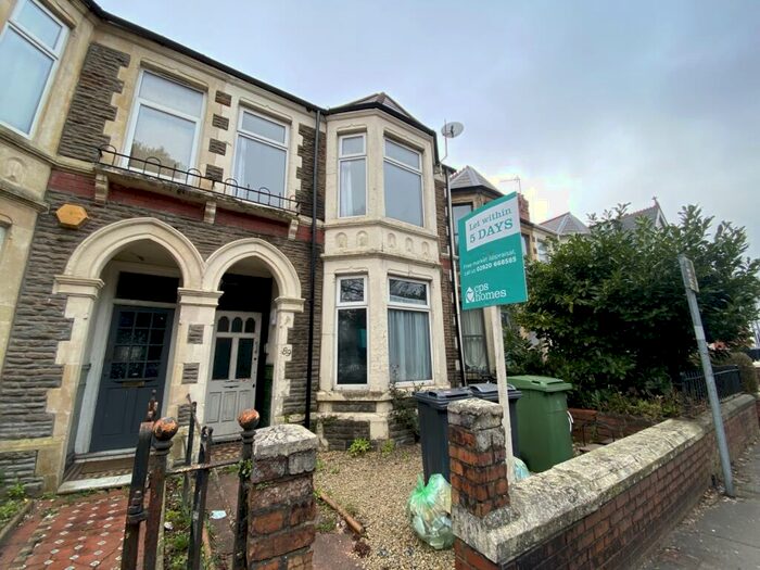 2 Bedroom Flat To Rent In Allensbank Road, Heath, CF14