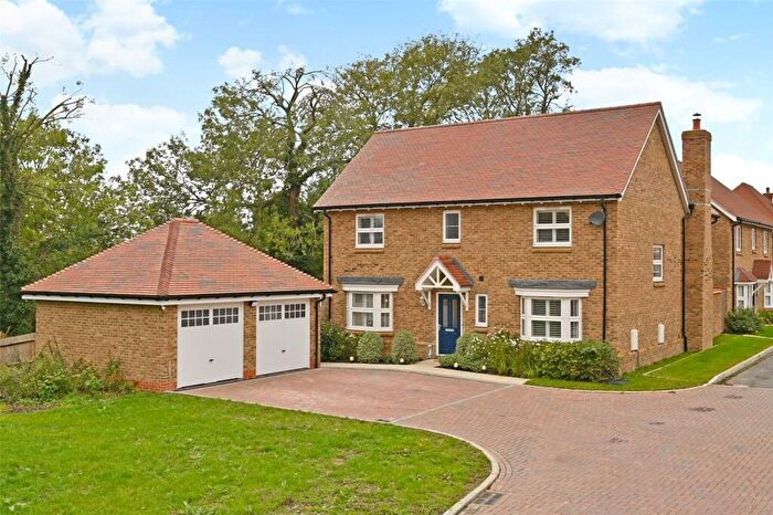 4 Bedroom Detached House For Sale In Parks Road, Harrietsham, Maidstone, ME17