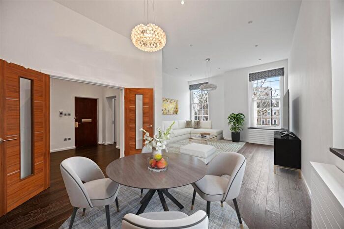 2 Bedroom Apartment For Sale In Hamilton Terrace, St Johns Wood, NW8