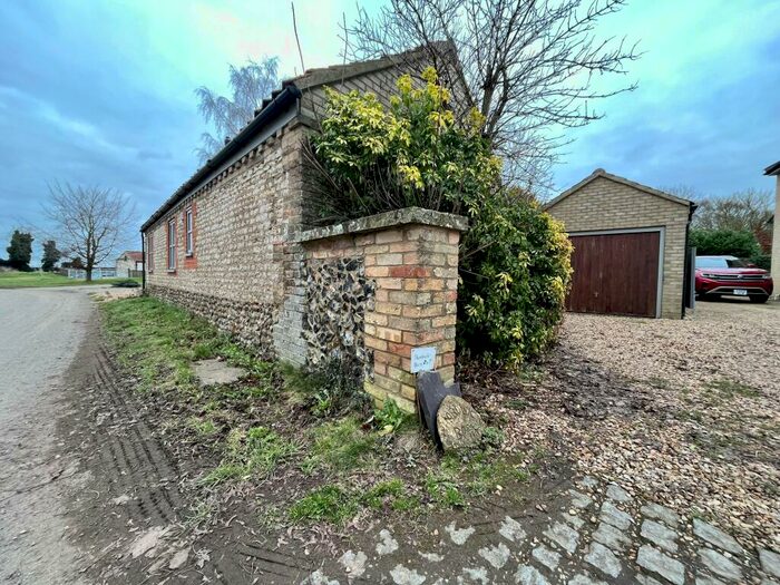 2 Bedroom Barn Conversion To Rent In Old Severalls Road, Methwold Hythe, Thetford, IP26