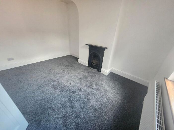 2 Bedroom End Of Terrace House To Rent In Watkin Street, Nottingham, Nottinghamshire, NG3