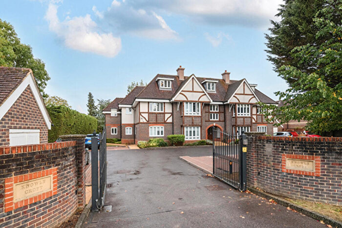 2 Bedroom Apartment For Sale In Shoppenhangers Road, Maidenhead, Berkshire, SL6