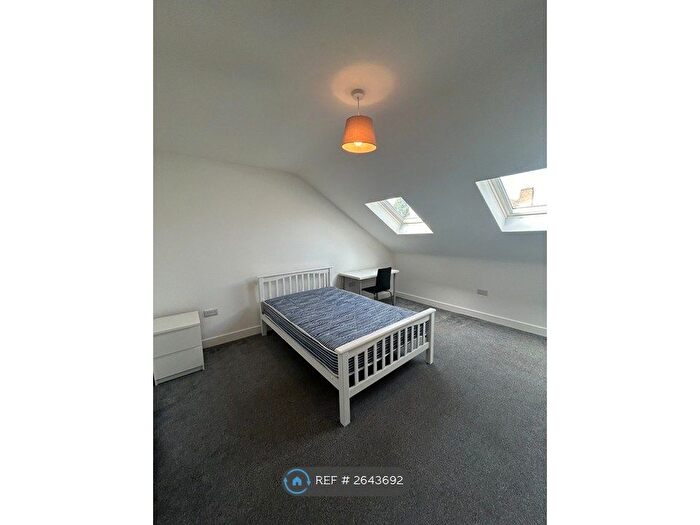 6 Bedroom Terraced House To Rent In Garnier Street, Portsmouth, PO1