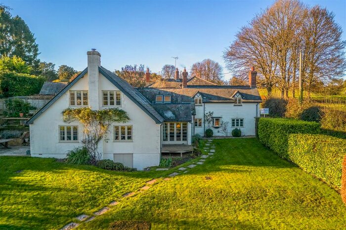 5 Bedroom Detached House For Sale In Apple Tree Cottage, Northington, Alresford, SO24