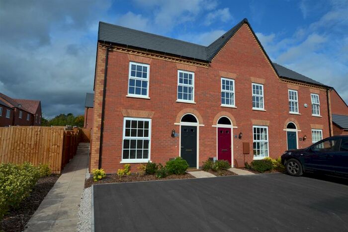 3 Bedroom Town House To Rent In Stevens Road, Sileby, Leicestershire, LE12