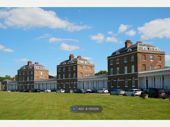 1 Bedroom Flat To Rent In The Paragon, London, SE3