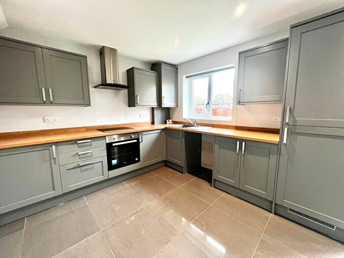 3 Bedroom End Of Terrace House To Rent In Marne Close, Stockwood, BS14