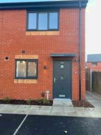 2 Bedroom House To Rent In Lancaster Avenue, Tyldesley, M29