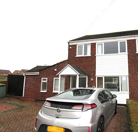 3 Bedroom Terraced House To Rent In Long Eights, Tewkesbury, GL20