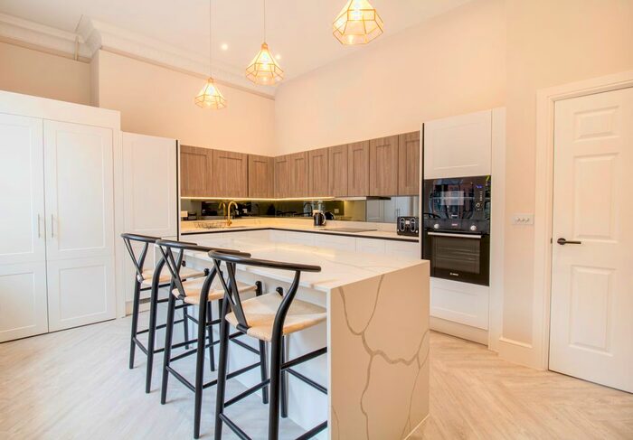 4 Bedroom Flat To Rent In Liberty Park, Marlborough Street, Leeds, LS1