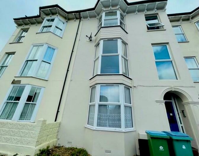 2 Bedroom Flat To Rent In Glamis Street, Bognor Regis, PO21