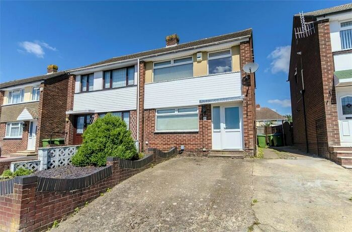 3 Bedroom Semi-Detached House To Rent In Chadwell Avenue, Sholing, Southampton, SO19