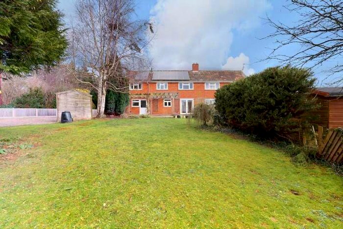 4 Bedroom Detached House To Rent In Manor Road, Whitchurch On Thames, RG8