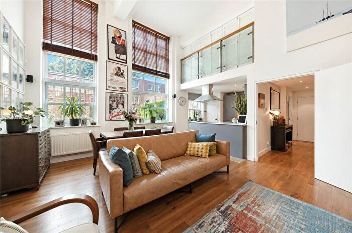 3 Bedroom Maisonette For Sale In Linstead Street, West Hampstead, NW6