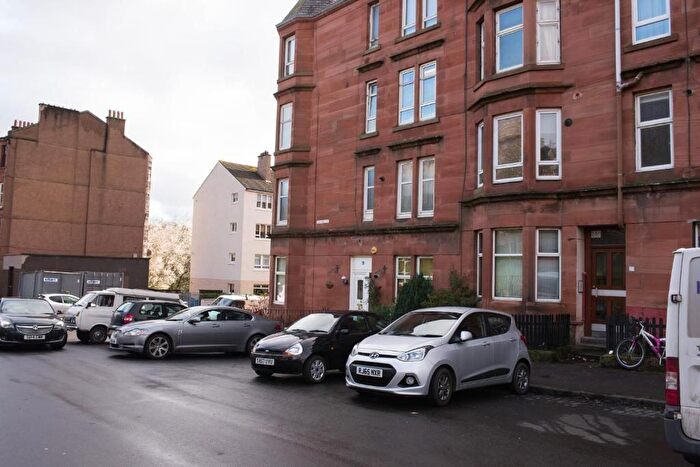 1 Bedroom Apartment To Rent In Crathie Drive, Glasgow, G11