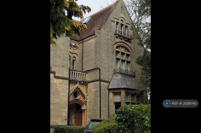 1 Bedroom Flat To Rent In Bath Road, Reading, RG1