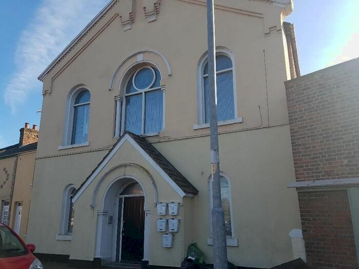 2 Bedroom Flat To Rent In Bridge Road Industrial, London Road, Long Sutton, Spalding PE12