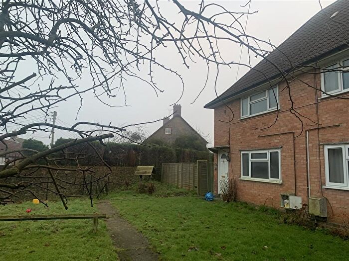 3 Bedroom End Of Terrace House For Sale In Broadmead, South Petherton, TA13